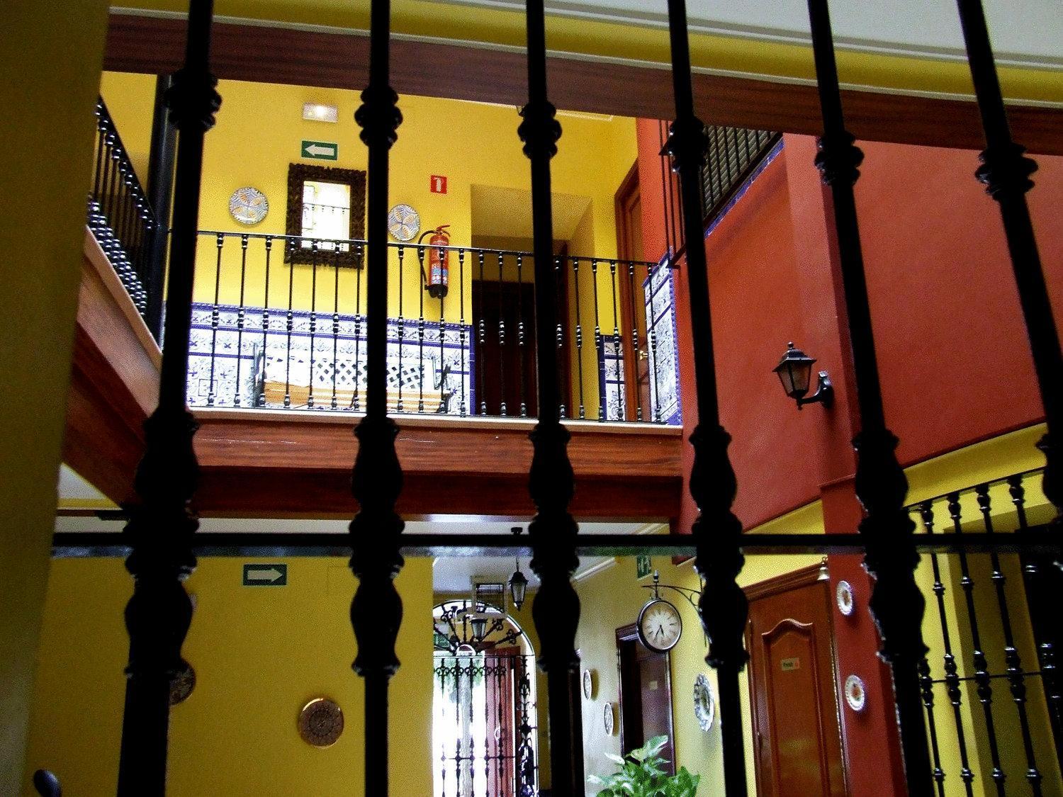 Pension Macarena Sevilla Kültér fotó